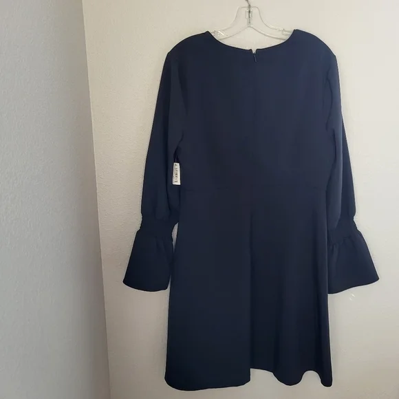 Lark & Ro Womens Size 16 Blue Dress Long Bell Sleeves NWT - Picture 2 of 7